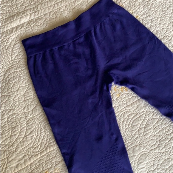 Nike Pro Hypercool cropped Leggings Small - Picture 7 of 7